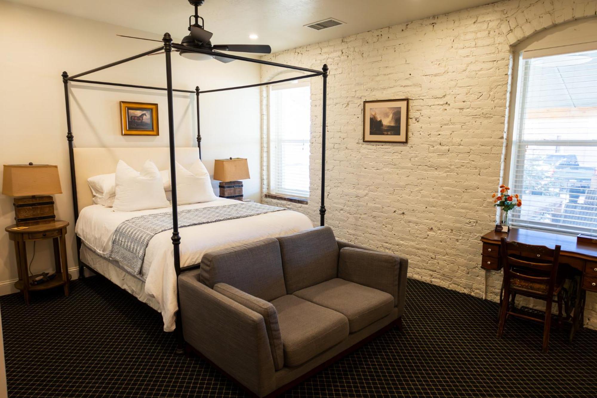 Lander Millhouse Hotel Luaran gambar